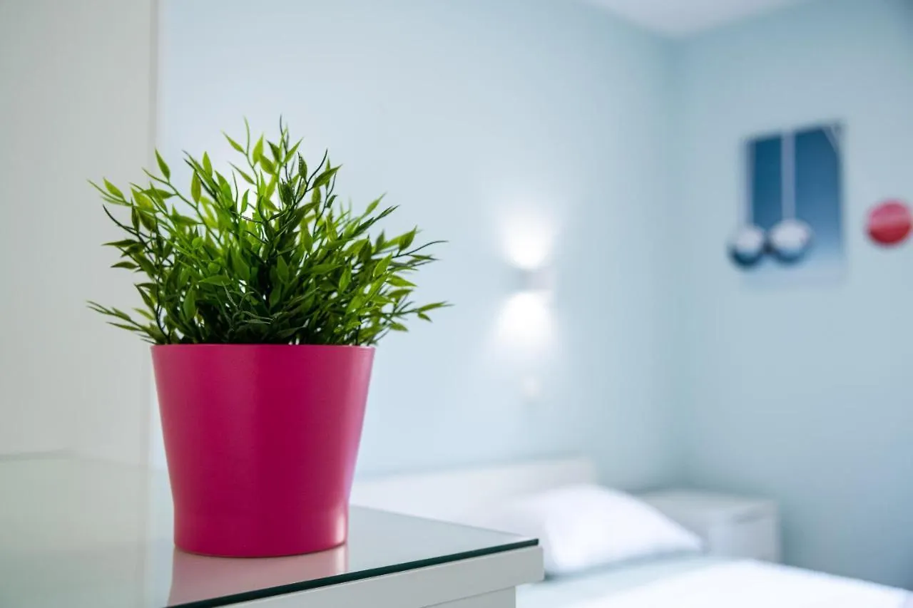 Colibri Central Apartment Warna 0*,  Bulgarien