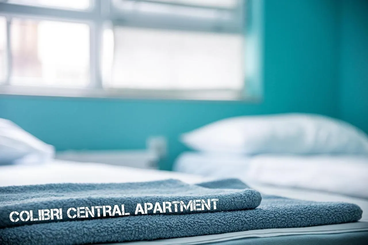 Colibri Central Apartment Warna