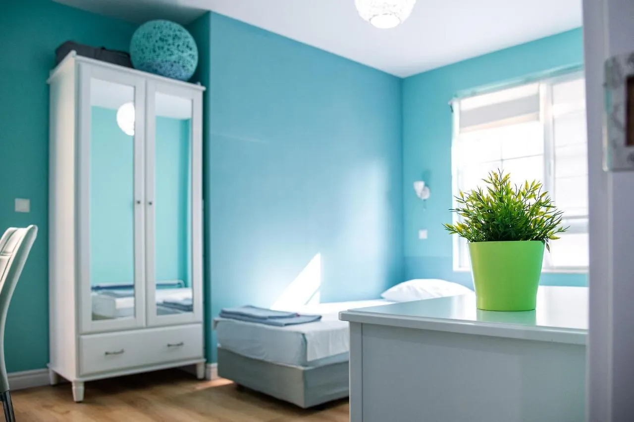 Colibri Central Apartment Warna